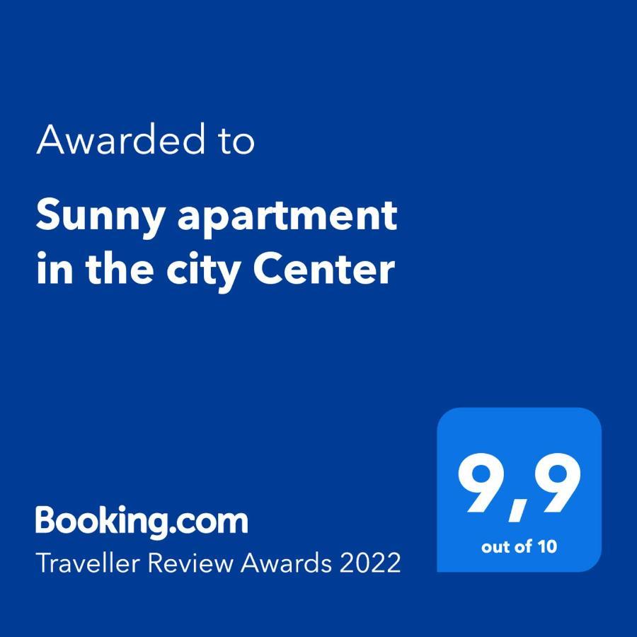 Sunny Apartment In The City Center Truskavec' Esterno foto